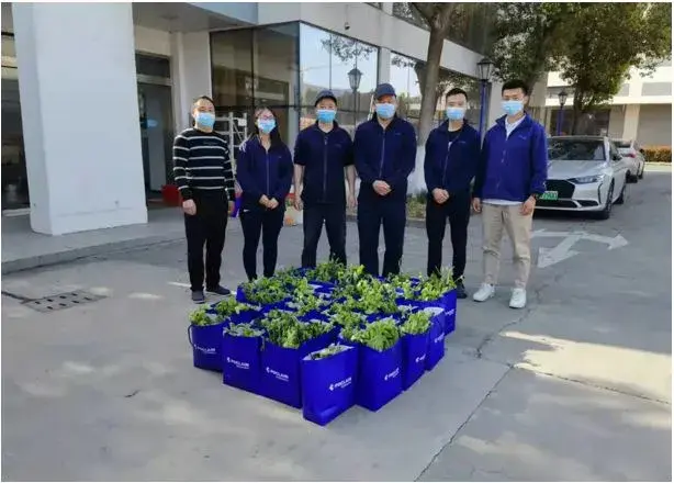 波克兰液压疫情捐赠蔬菜